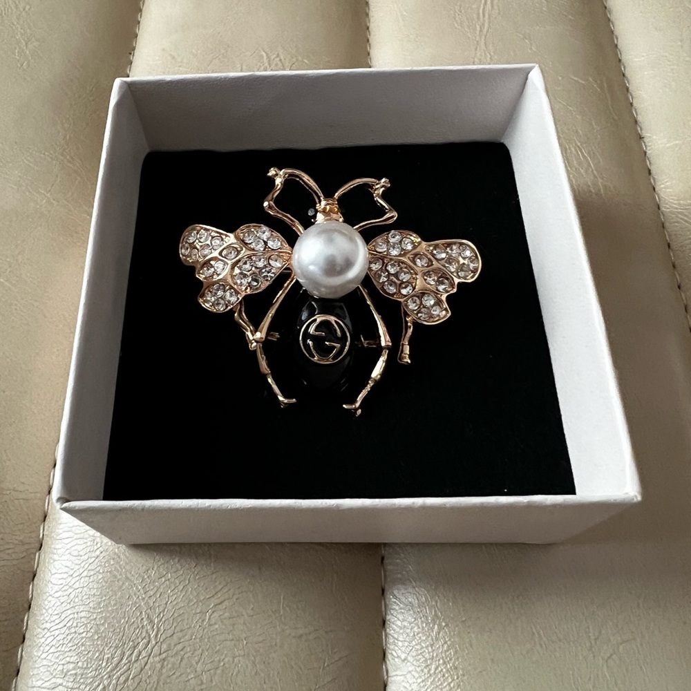 Elegant Gold and Silver Bee Brooch